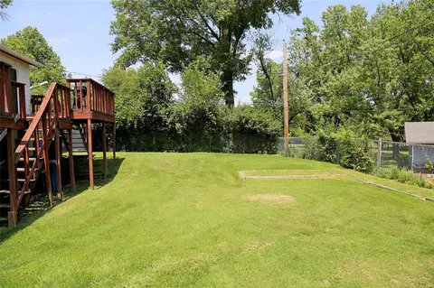 896 Oklahoma Ave, Ballwin, MO 63021 photo 25