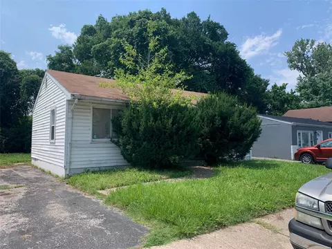 481 Mueller Ave, Saint Louis, MO 63135