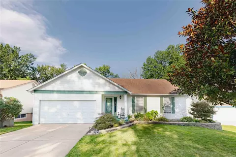 823 Tamerton Pl, O'fallon, MO 63376