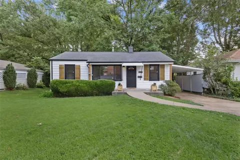 7916 Oakdale St, Saint Louis, MO 63123