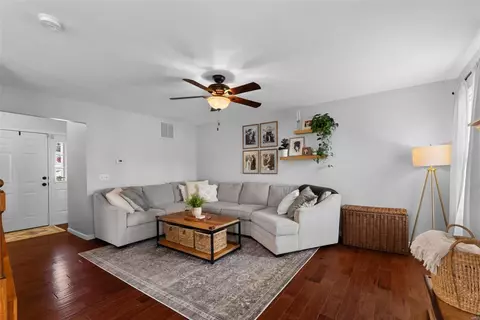 263 Cherrywood Parc Dr, O'fallon, MO 63368 photo 7
