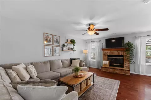 263 Cherrywood Parc Dr, O'fallon, MO 63368 photo 8