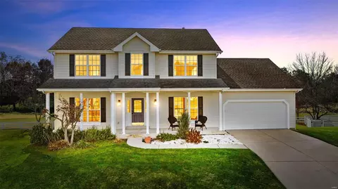 7 Green Briar Hills Ct, O'fallon, MO 63366