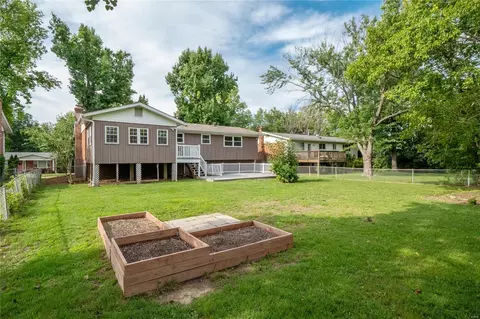 1233 Wissmann Dr, Ballwin, MO 63011 photo 15
