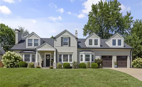 10 Hanley Downs, Saint Louis, MO 63117