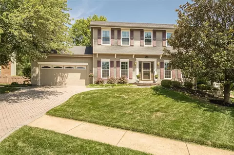 16426 Centerpointe Dr, Grover, MO 63040