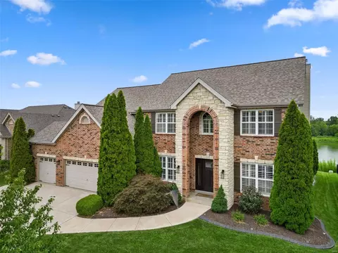 113 Riparian Dr, Dardenne Prairie, MO 63368