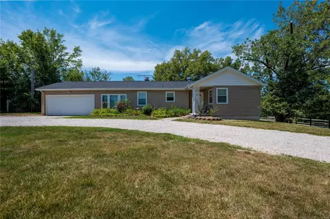 6966 Weldon Spring Rd, O'fallon, MO 63368 photo 2