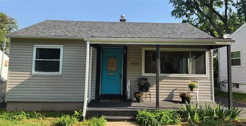 6533 Southwest Ave, Saint Louis, MO 63139