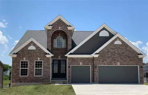 1172 Tower Park Dr, Saint Charles, MO 63304