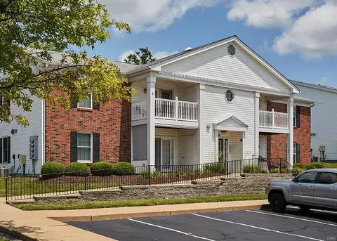 4315 Forder Gardens Pl #H, Saint Louis, MO 63129