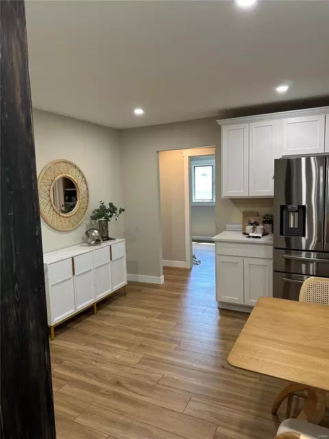 249 Cedar Village Ct, Ballwin, MO 63021 photo 6