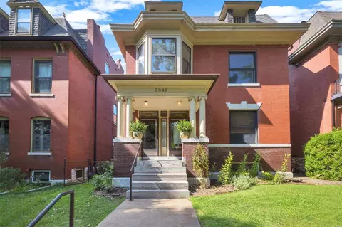 3849 Utah Pl, Saint Louis, MO 63116