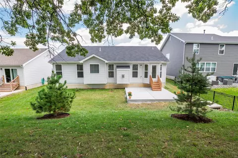 811 Crestwood Ct, O'fallon, MO 63366 photo 32