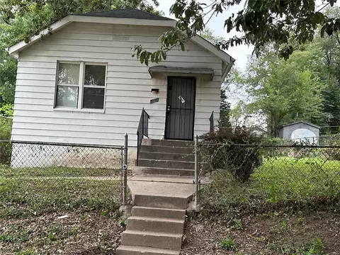 6018 Emma Ave, Saint Louis, MO 63136