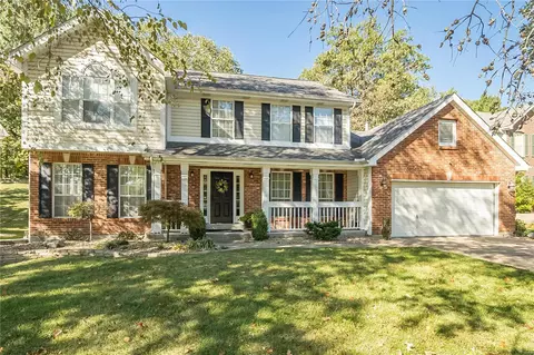 1823 Pheasant Run Dr, Maryland Heights, MO 63043
