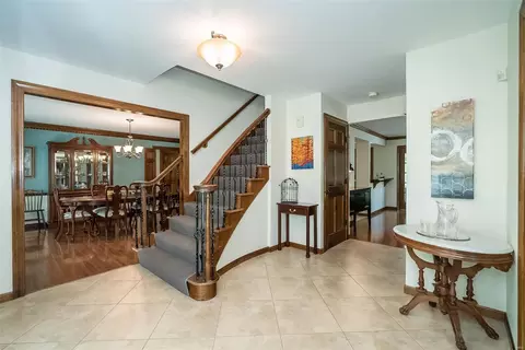 14780 Timberbluff Dr, Chesterfield, MO 63017 photo 6
