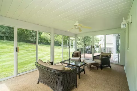 14780 Timberbluff Dr, Chesterfield, MO 63017 photo 32