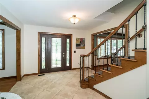 14780 Timberbluff Dr, Chesterfield, MO 63017 photo 7