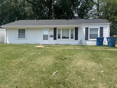 9815 Lorna Ln, Saint Louis, MO 63136
