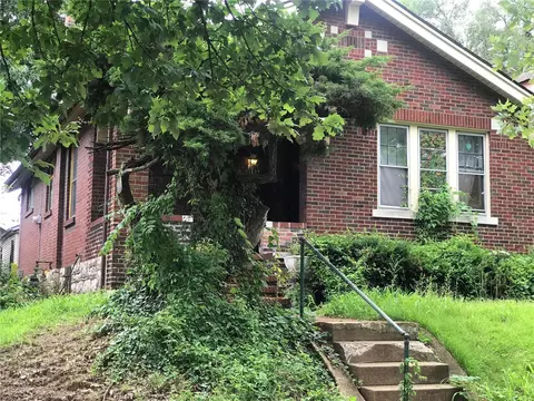 4740 Penrose St, Saint Louis, MO 63115