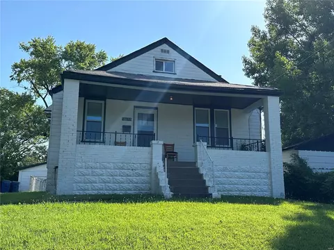 2077 Judy Ct, Saint Louis, MO 63136