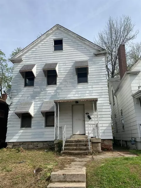 1065 Wall St, Saint Louis, MO 63147