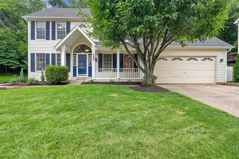 3867 Gallo Dr, Saint Charles, MO 63304