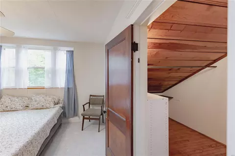950 Dover Pl, Saint Louis, MO 63111 photo 28