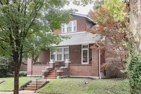 950 Dover Pl, Saint Louis, MO 63111 photo 2
