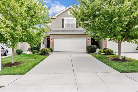 150 Weatherby Landing Dr, O'fallon, MO 63366