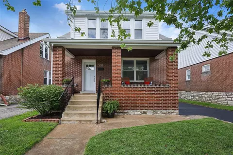 5133 Rosa Ave, Saint Louis, MO 63109