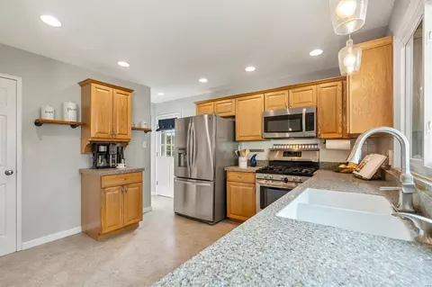 327 Bellezza Dr, Ballwin, MO 63021 photo 10