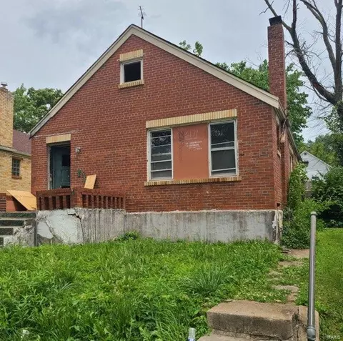 6171 Laura Ave, Saint Louis, MO 63136