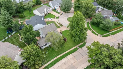 1 Carriage Creek Ct, Ballwin, MO 63021 photo 32
