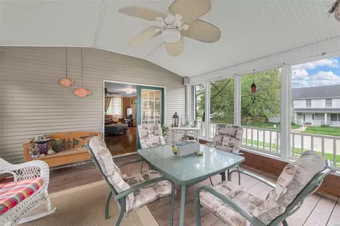 1 Carriage Creek Ct, Ballwin, MO 63021 photo 8