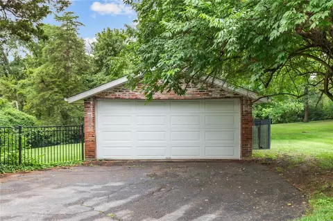 3 Clayton Ter, Frontenac, MO 63131 photo 42