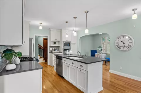 3 Clayton Ter, Frontenac, MO 63131 photo 18