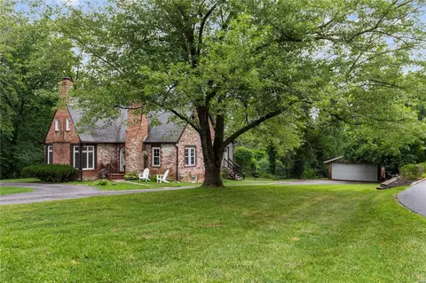 3 Clayton Ter, Frontenac, MO 63131 photo 41