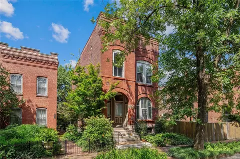 2011 Rutger St, Saint Louis, MO 63104