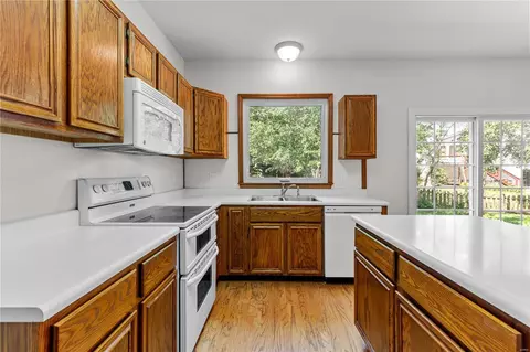 5 Honeytree Ct, O'fallon, MO 63368 photo 14
