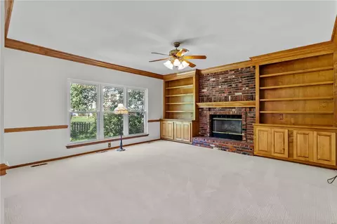 5 Honeytree Ct, O'fallon, MO 63368 photo 7