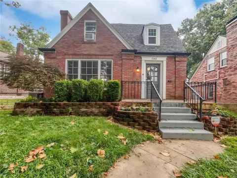 7349 Dorset Ave, Saint Louis, MO 63130