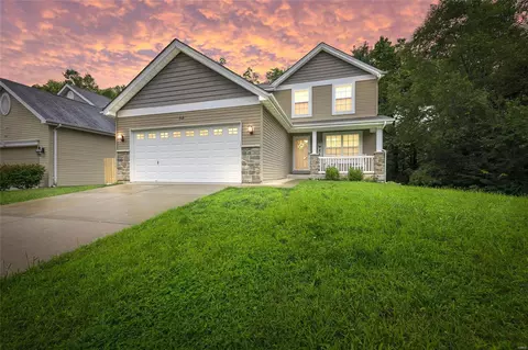 518 Springhurst Pkwy, O'fallon, MO 63368