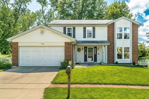 3008 Stony Ridge Ct, Saint Louis, MO 63129