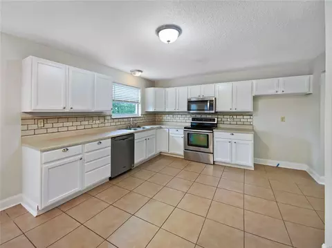 1916 Sapling Dr, O'fallon, MO 63366 photo 10