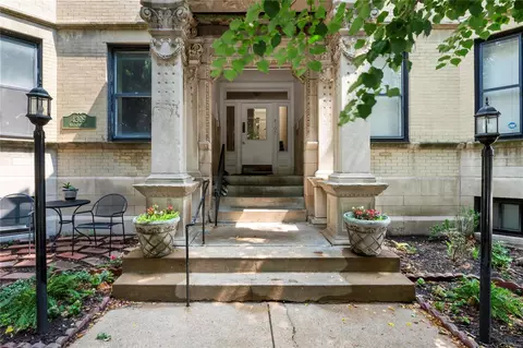 4309 Maryland Ave #2B, Saint Louis, MO 63108