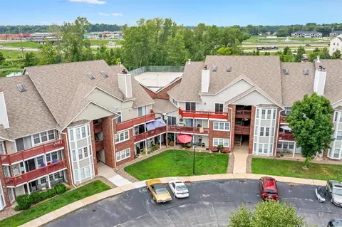 331 Shirley Ridge Dr #331A, Saint Charles, MO 63304