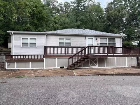 619 W Valley Dr, Ballwin, MO 63021
