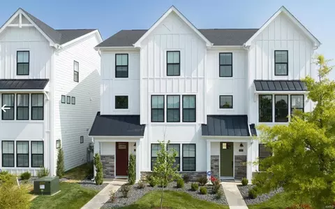 325 Mistflower Ct #18-303, Chesterfield, MO 63017